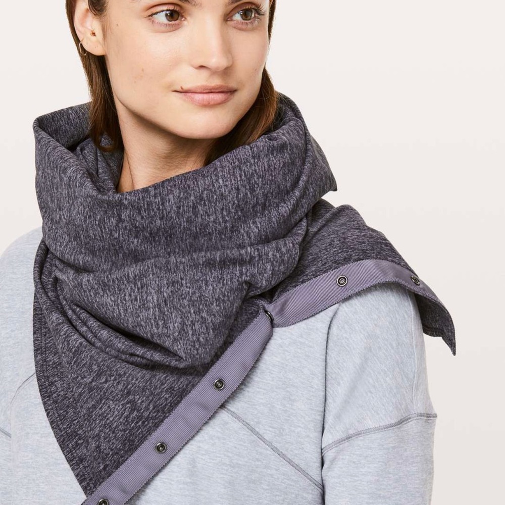 Lululemon Vinyasa Scarf